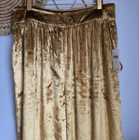 Anthropologie, New, Maeve Anastacia Gold Wide Leg Velvet Pants, Size Medium - Picture 3 of 12